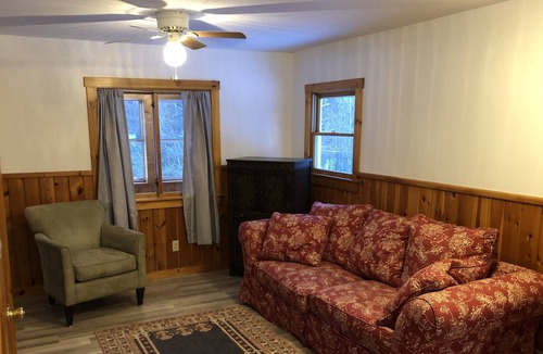 Barton House | Cozy house less than a mile to North Beach at Lake Willoughby!