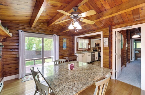 North Hero House | Cozy Lake Champlain Cottage w/Private Beach!