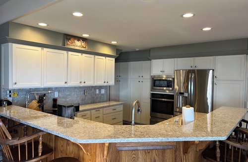 Town of Beekmantown House | Cozy Lake front family home- Lake Champlain