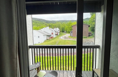 Bolton Valley Condo | Cozy Liftside Ski Condo at Bolton Valley
