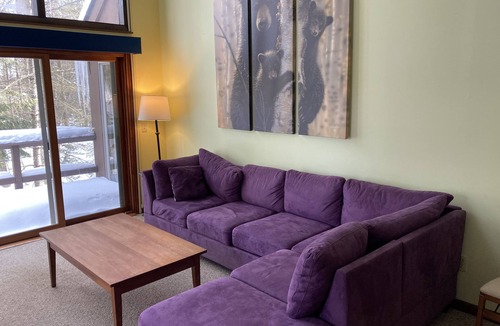 Grantham Condo | Cozy, light-filled condo - 5 min from beach!
