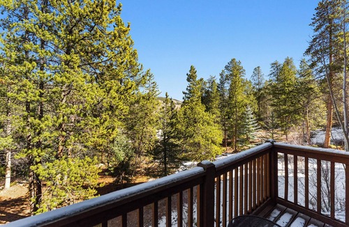 Lakeside Village Condo | Cozy Mountain Hideaway in Keystone — Relax in Peace, Ski in Minutes!