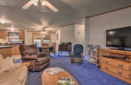 Pittsburg House | Cozy Pittsburg Home on Perry Stream Trail Access!