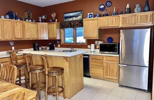 Red River House | Cozy Six Bedroom Home Red River, NM
