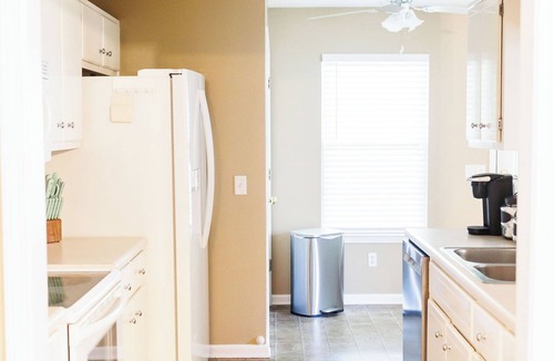 Dothan House | Cozy Spyglass Hideaway 3 BR 2 Bath