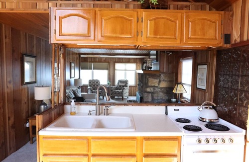 Brier Hill Cottage | Cozy St. Lawrence waterfront cottage. Two bedrooms, 1 bathroom sleeps 4!