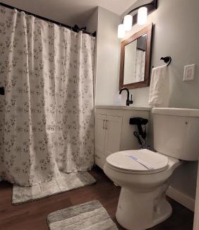Richfield House | Cozy Urban Skies