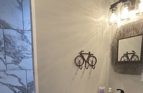 Johnson House | Cozy Vermont Retreat: Your Ideal Short-Term Rental Near Ski Resorts!