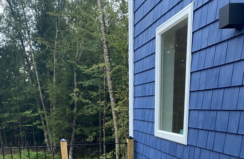 Johnson House | Cozy Vermont Retreat: Your Ideal Short-Term Rental Near Ski Resorts!