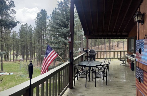 Jemez Springs Cabin | Cozy Weekend Getaway! Enjoy many things in the surrounding area!nn
