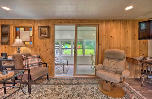 Lisbon House | Cozy White Mountains Getaway with Wood Fire Pit