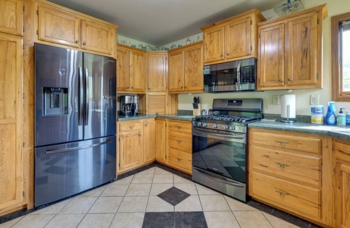 Hannibal House | Cozy Wisconsin Retreat w/Deck, Grill & Fire Pit!