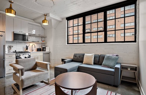 Warehouse District Apartment | CozySuites NLG - Modern 1BR condo #32