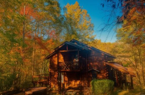Morganton House | Crabapple-Secluded cabin with pond creek access, hot tub, fire pit in Blue Ridge