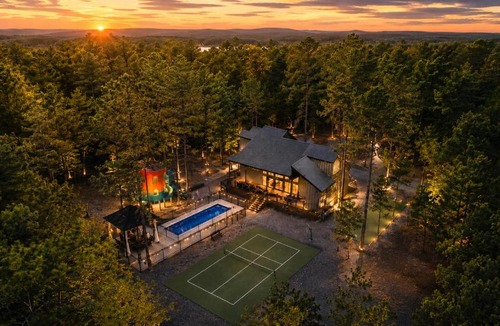 Pickens House | Creek,Pool,Playhouse celebration estate, sleeps 21