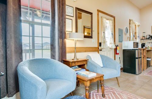 Long Beach Apartment | Cute Studio Cabin Steps to Long Beach Boardwalk