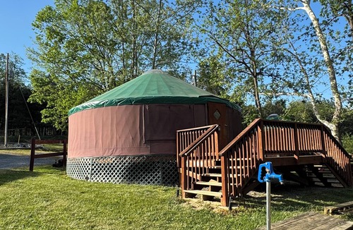 Luray RV Rental | DANCIN WOLF YURT offering “Glamping at its Finest” on the Shenandoah River!