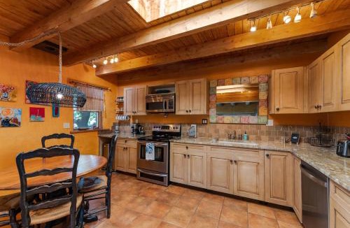 Canada de los Alamos House | Day Break Star