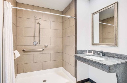 Evans Mills Hotel | Days Inn by Wyndham Watertown Fort Drum