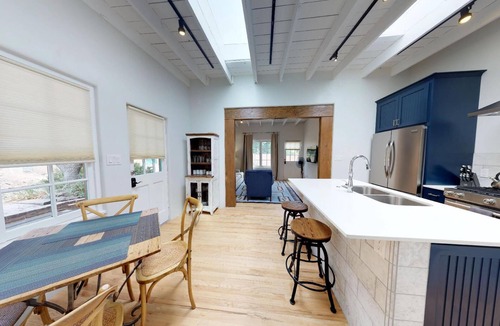 Historic Eastside House | Delgado B-1: Just one block from Canyon Road!