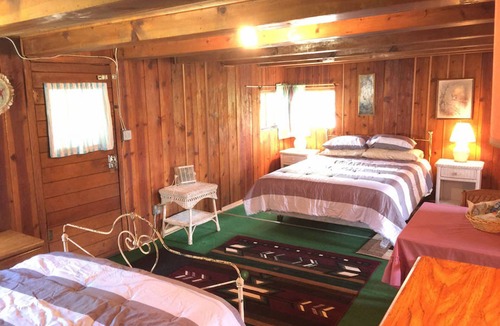 El Porvenir Cabin | Denmin Cabin - El Porvenir Cabins - Hermits Peak