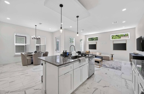 Houston House | Designer Home, Office, Galleria & NRG