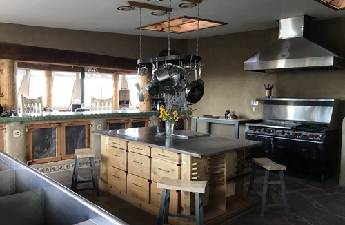 Arroyo Hondo House | Dobson House-Famous Taos Earthship Inn