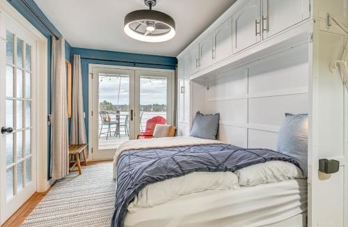 Lake Wissota Apartment | Dock, Deck and View Lakefront Chippewa Falls Studio