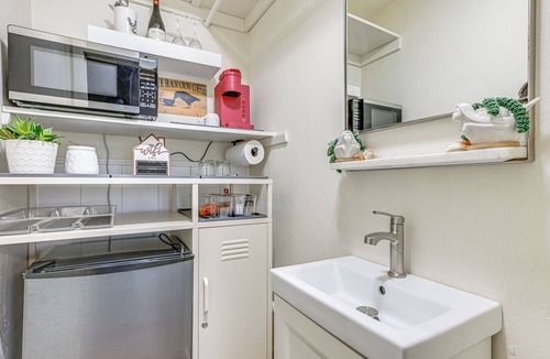 Lake Wissota Apartment | Dock, Deck & View: Lakefront Chippewa Falls Studio