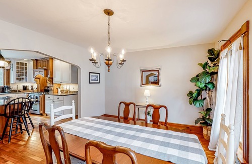 Jeffersonville House | Dog-friendly home on 10 acres with hot tub & views - steps to LV Rail Trail