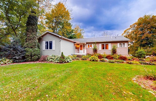 Grand Isle House | Dog-friendly sunset lake house on Lake Champlain with fast WiFi, W/D, & fishing