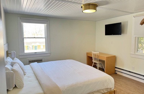 Lake Placid House | Double King Room Suite - DKS