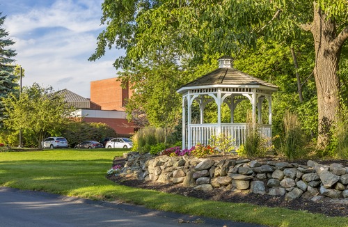 Andover Hotel | DoubleTree by Hilton Boston-Andover