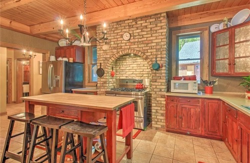 Douglas County Cottage | Dowling Lakefront Lodge: Dock, Game Room, Firepit, Fireplace