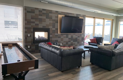 Downtown St. Paul Apartment | Downtown 2 BR 2 Bath Apartment at R7 Lofts