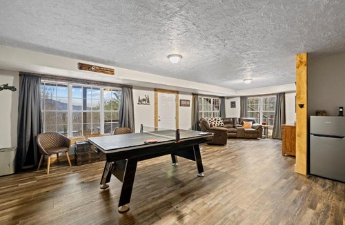Topton Ski Chalet | Dream Chaser Chalet