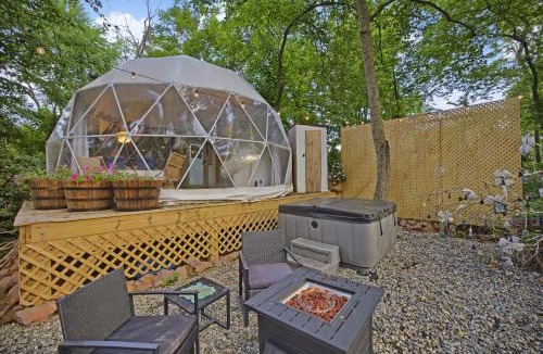 Leesburg Other | Dream Dome Getaway near Leesburg