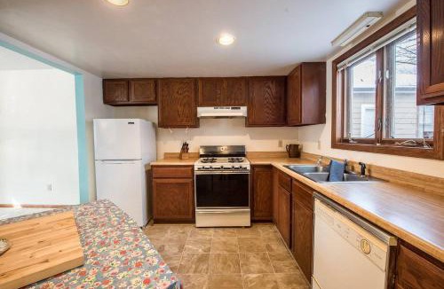 Powderhorn Apartment | Dream House, a Creative Escape in the Heart of Powderhorn