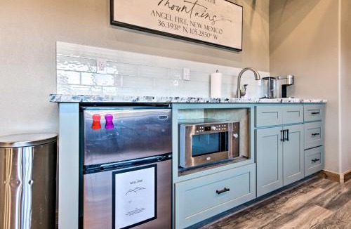 Angel Fire Apartment | Dreamy Angel Fire Studio Less Than 2 Mi to Ski Resort!
