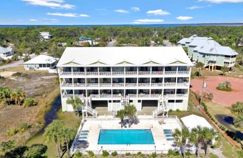 Cape San Blas Apartment | Dunes Club 1C by Pristine Properties Vacation Rentals