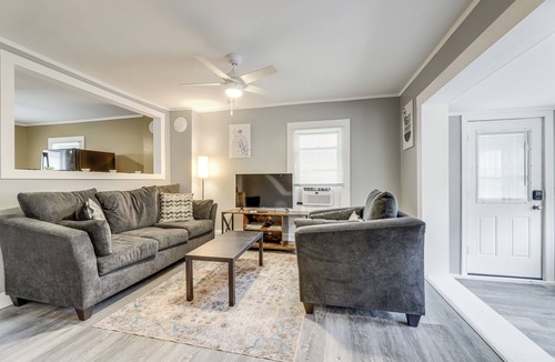 Easthampton Apartment | Easthampton Apartment Near Breweries & Rail Trail!