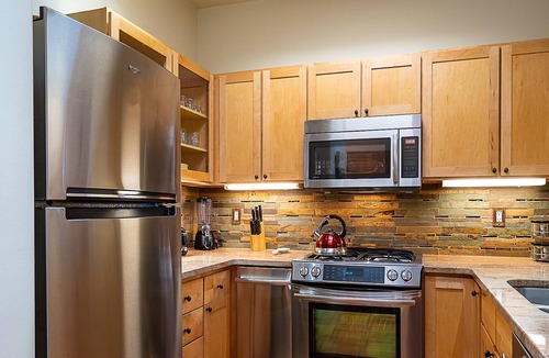 Historic Eastside Condo | Eastside Enchantment | View, Patio, Fireplace