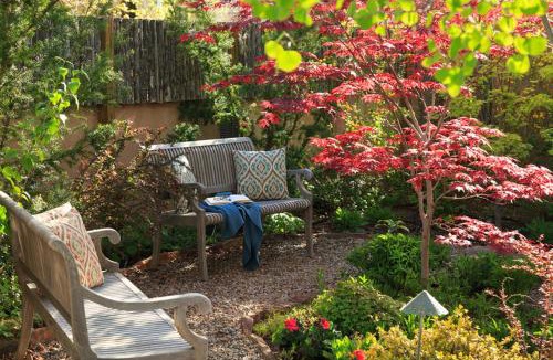 Downtown Santa Fe Bed & Breakfast | El Farolito B&B Inn