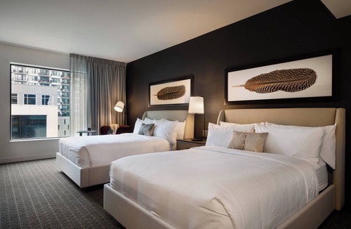 Downtown Minneapolis Hotel | Elliot Park Hotel, Autograph Collection