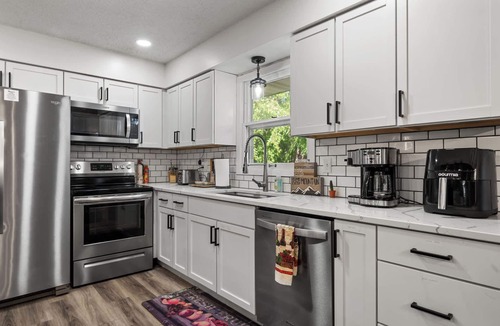 Maple Grove House | Elm Creek Retreat in Maple Grove