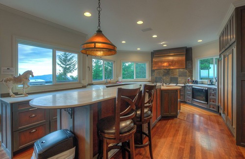 Eastsound House | Empress Island Manor
