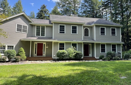 Waitsfield House | Enjoy a magical winter holiday at Sugarbush Resort/Mad River Valley