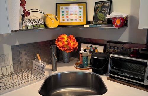South End Apartment | Enjoy a vacay on the lake and bike path!