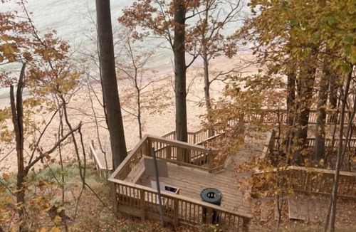 Saugatuck Cabin | Enjoy our upscale, clean & well-equipped cabin in a beautiful setting.