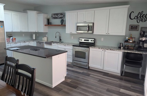 Rochester House | Entertainment for the whole family. Sleeps up to 10.